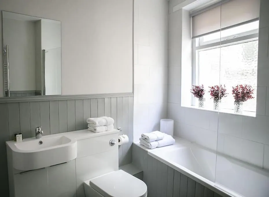 St Magnus House, Fabulous Harrogate Town House Villa
