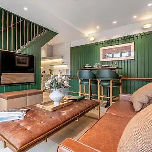 Luxury Mews House In Holiday home
